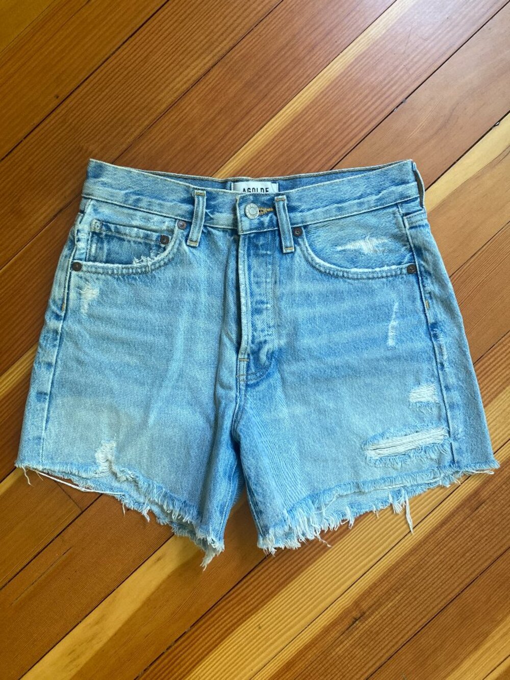 AGOLDE Parker Shorts - Size 23